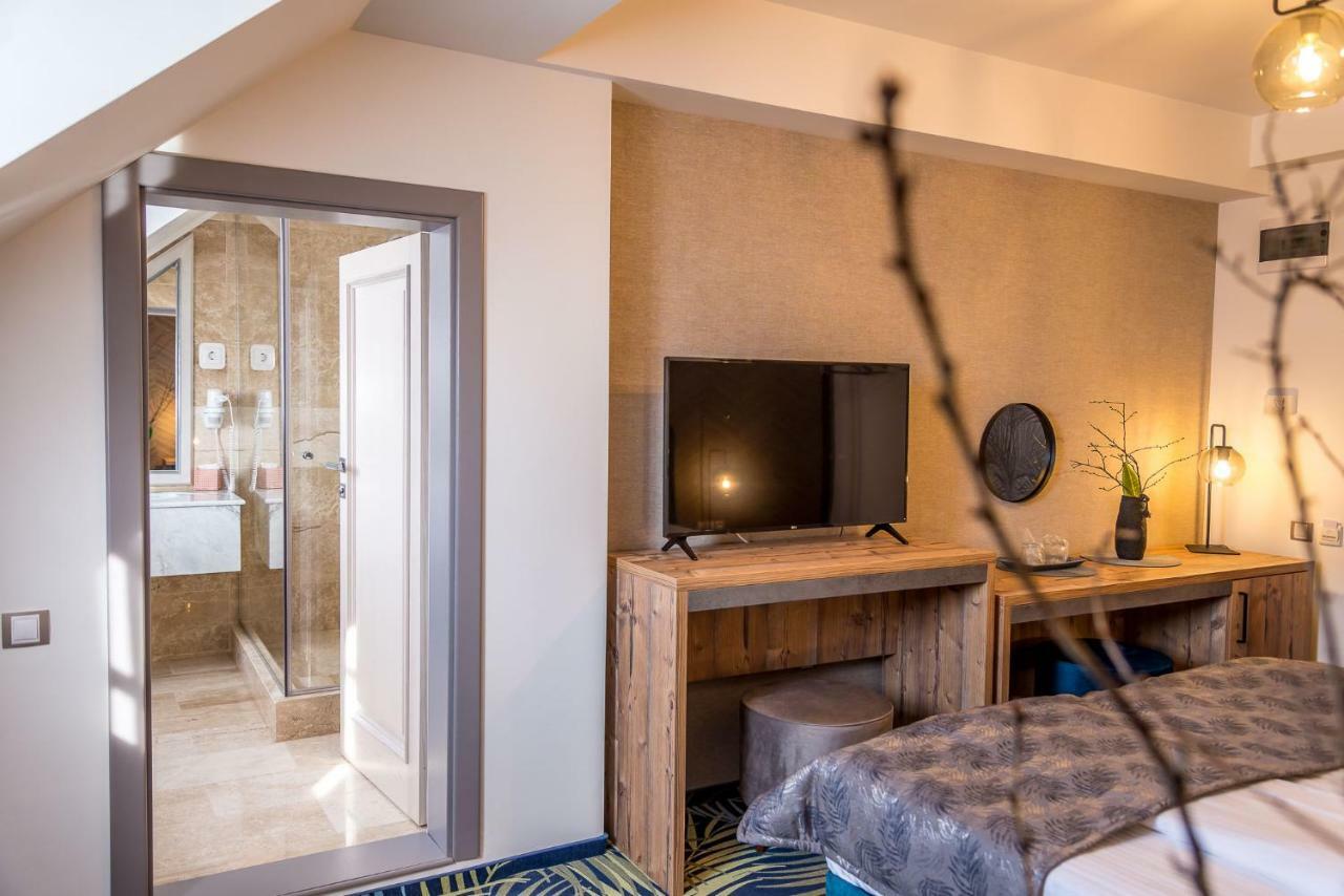 Art Hotel 4*