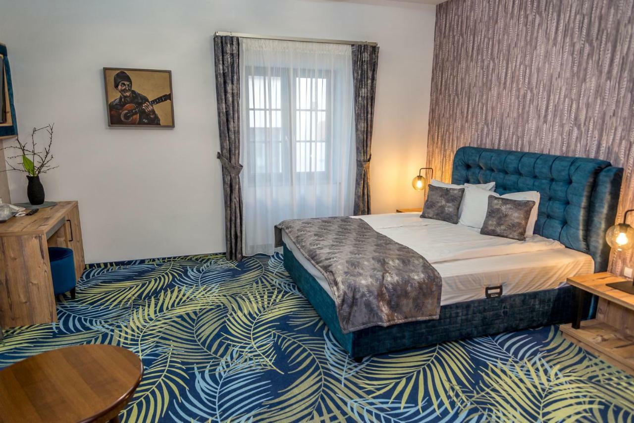 Art Hotel
